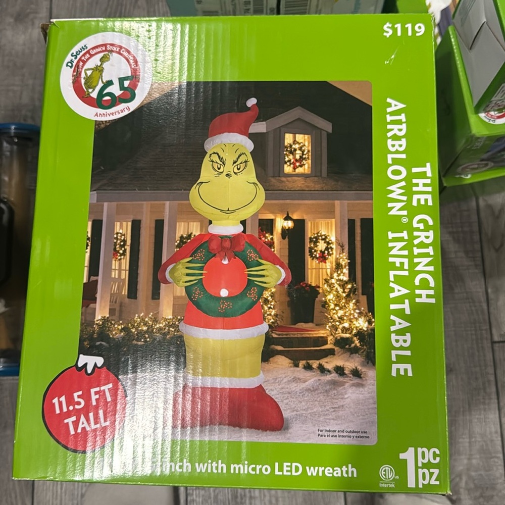 11.5’ tall inflatable Grinch